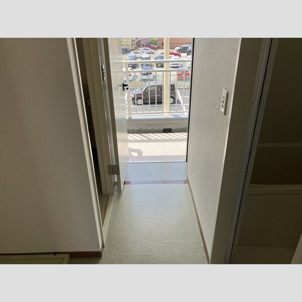 ハイムカメリア205号室 玄関