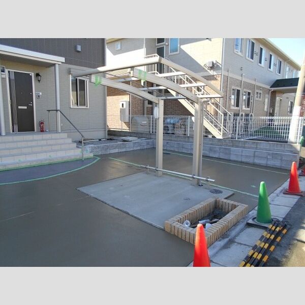 ロイヤルテラス萩原 周辺