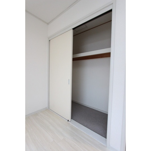 コウジィコート赤松D-3号室 内観