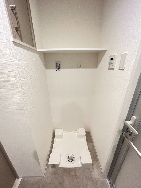ワンルーフレジデンス台東根岸2階 洗濯機置き場