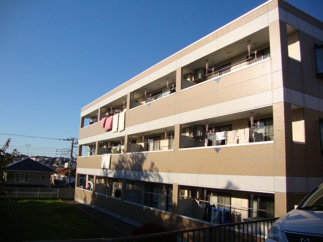 コーポピオーネⅡ 外観写真（昼）