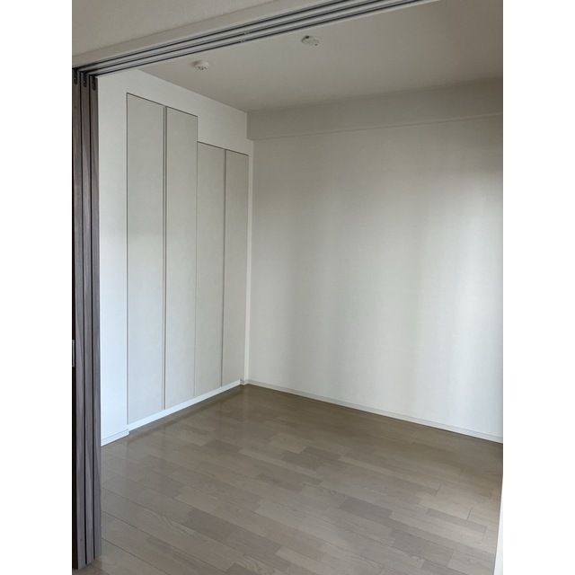 ザ・パークハウスオイコス赤羽志茂フォーススクエア604号室 2026年3月27日撮影　洋室約5帖①