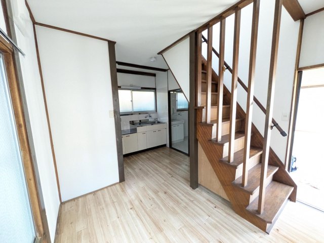 鎌ケ谷大仏戸建 キッチンそばにダイニングも設置できます