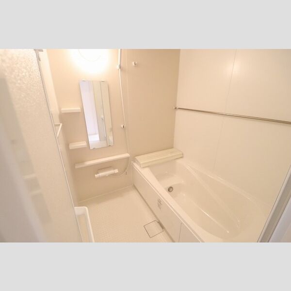 セジュールY&Y102号室 追い焚き機能付き一坪風呂