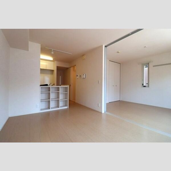 Strahl(シュトラール) リビング　10帖