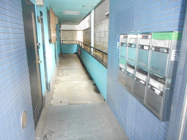 ブルーハイム0201号室 ロビー