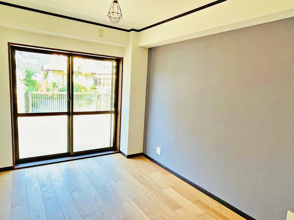 ダイヤハイツ101号室 リビング