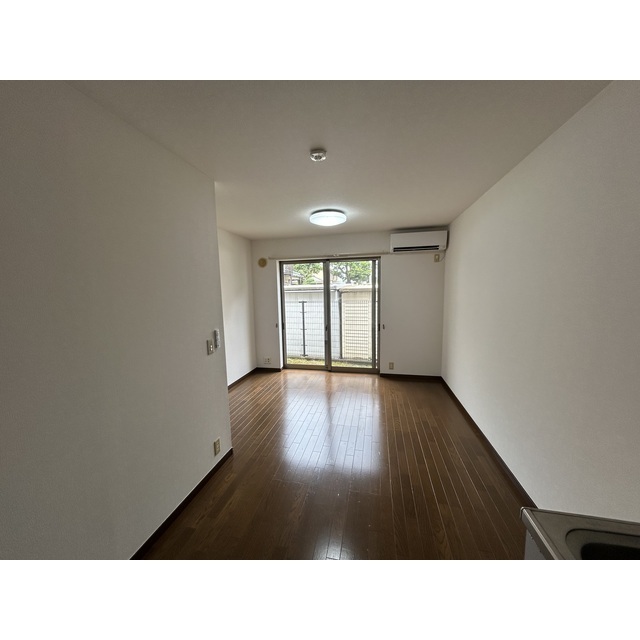 アンジュエールB202号室 リビング