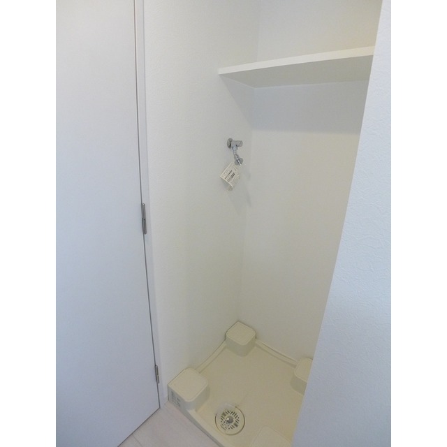 B CITY APARTMENT NAKANO EAST0702号室 同建物別部屋の参考画像