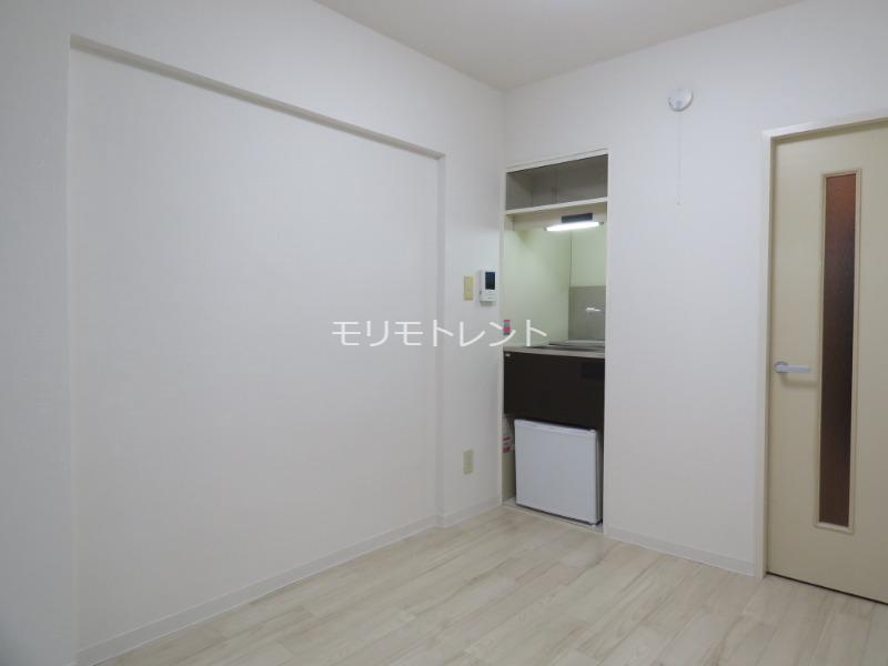 クレッセント三軒茶屋 室内参考写真（101号室）