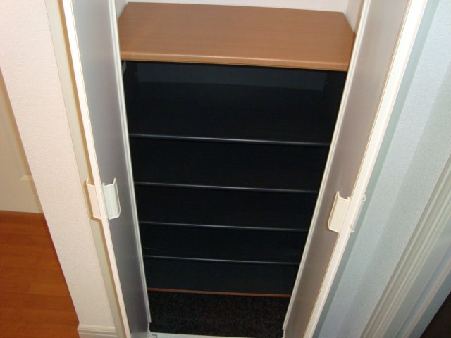 シャルマン湘南　Ａ棟00202号室 シューズＢＯＸ