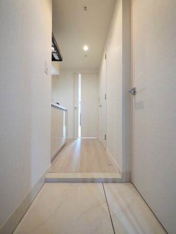 レアライズ西川口 内観