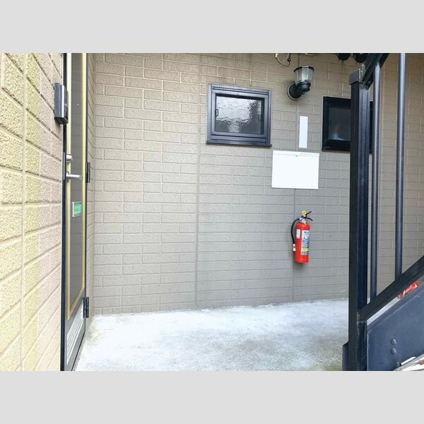 サンヒルズ西山　ABCC101号室 共用部