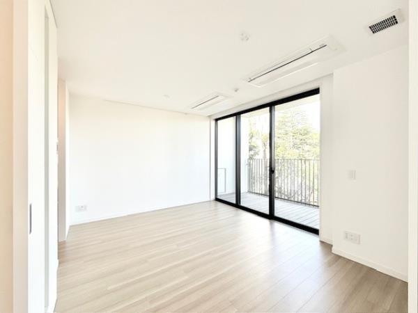 Ｂｒｉｌｌｉａ　ｉｓｔ　中野セントラルパーク リビング