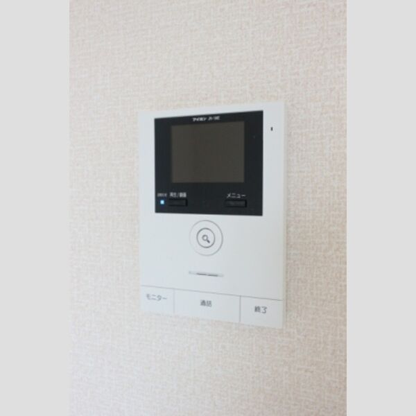 DiaResto102号室 モニター付きインターホン