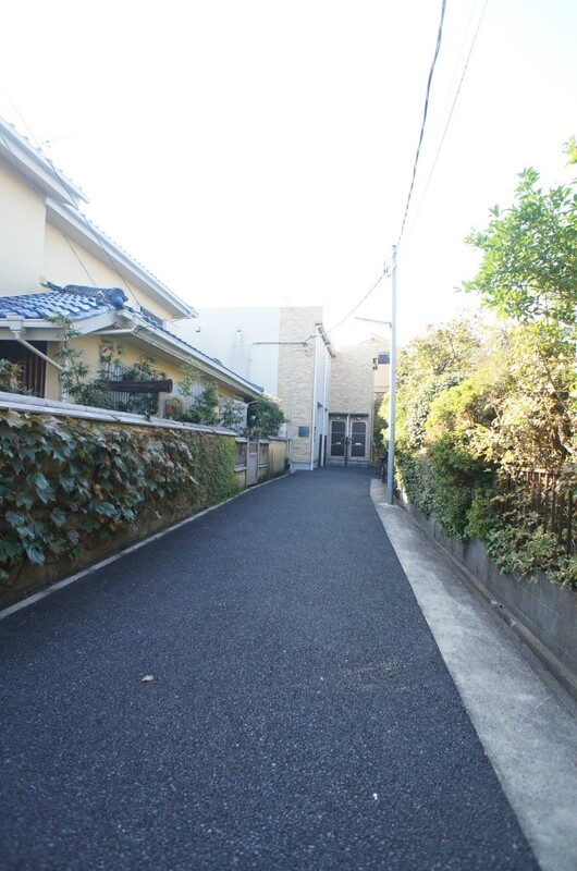 リブリ・柏尾2階 エントランス