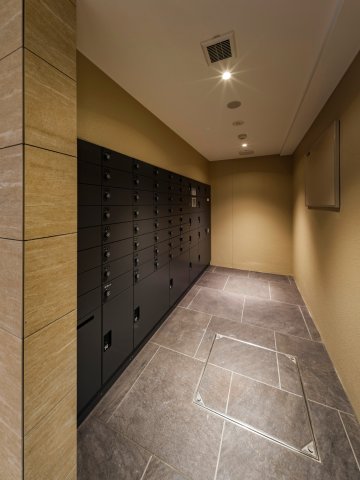 ミリアレジデンス根岸柳通り703号室 同建物別部屋の参考画像