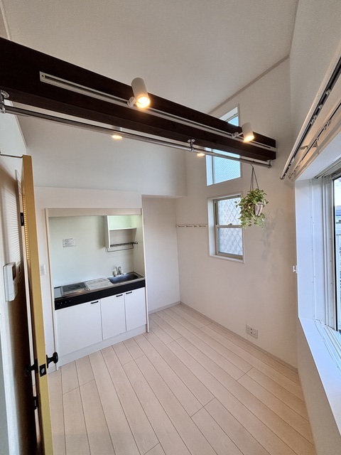 ローズハイツ山手0104号室 ※別号室の参考写真です(現況優先・仕様違いの場合あり)