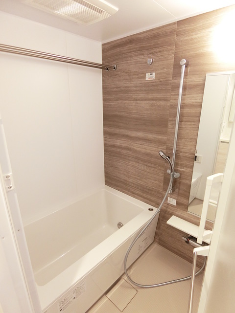 ザ・パークハビオ月島フロント408号室 Bタイプ2019年10月撮影 同タイプ1008号室の写真です。