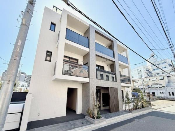 コンポジット渋谷初台地下1階 外観