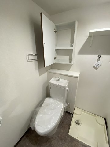 ベイルーム横浜生麦 トイレ