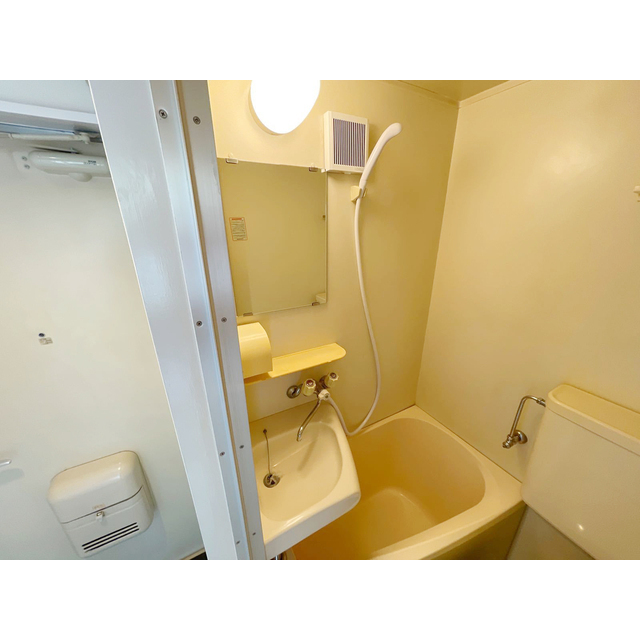 サークルワン 内観