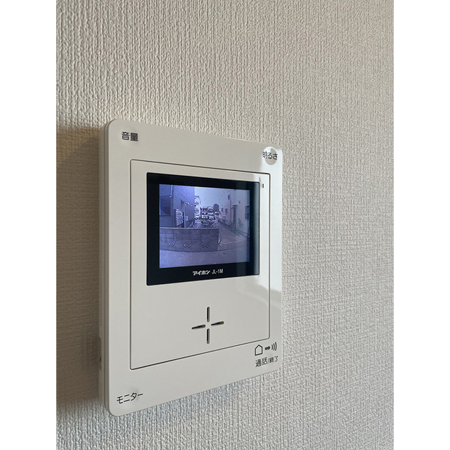 絹山ビル302号室 モニター付きインターフォン