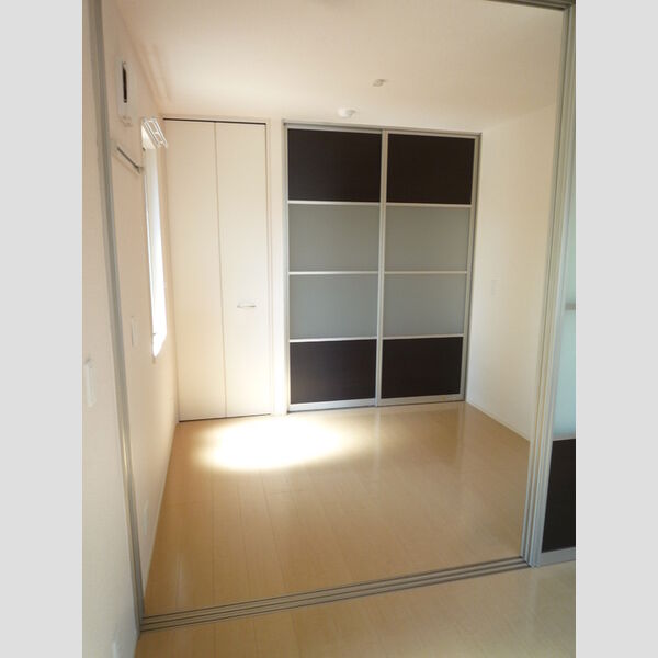 クレストⅡ106号室 洋室3.75帖