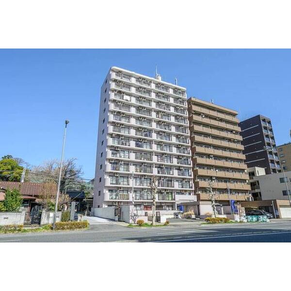 メゾン・ド・エトレーヌ 外観