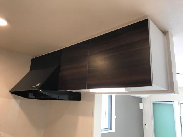 エイコンフィールドⅠ キッチン吊り戸棚