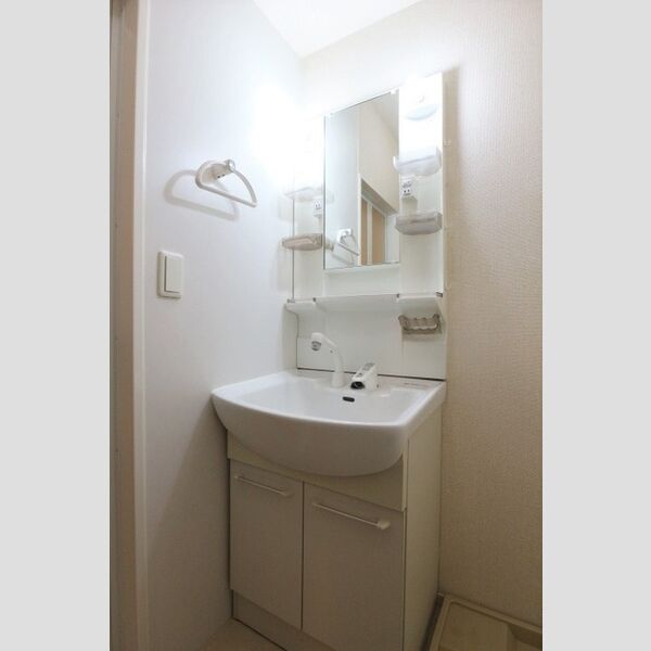 サンモール 洗髪洗面化粧台