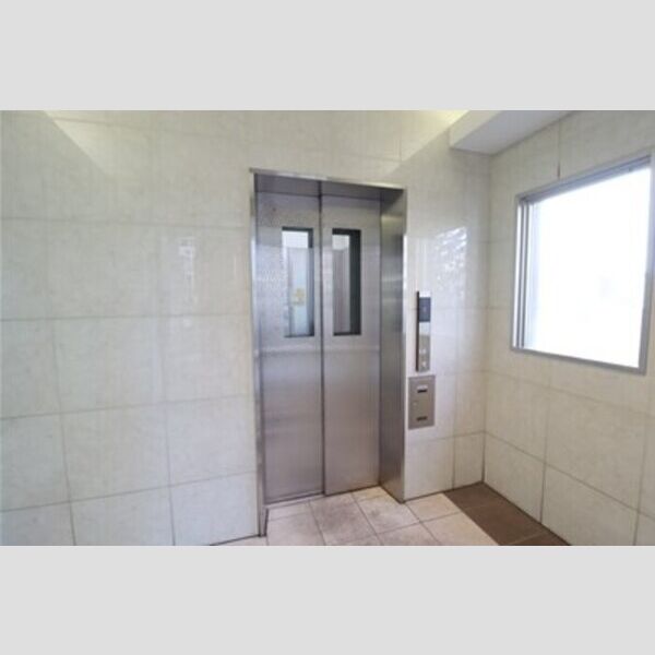 おおたかの森グラナリー405号室 エレベーター