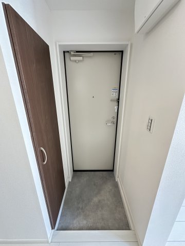 ベイルーム本厚木Norte203号室 玄関