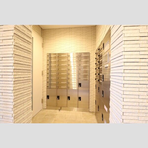 LIGHT  HOUSE 集合ポスト・宅配ボックス