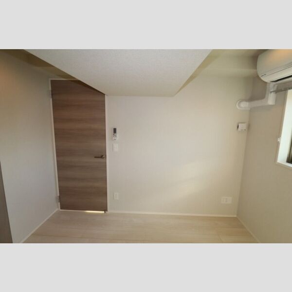 サンジョイアゼロ507号室 洋室5.8帖