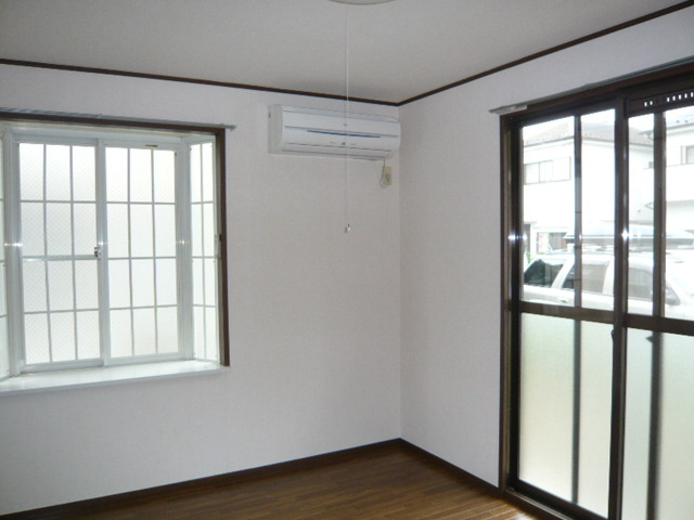 タウンハウス岡野B2号室 その他