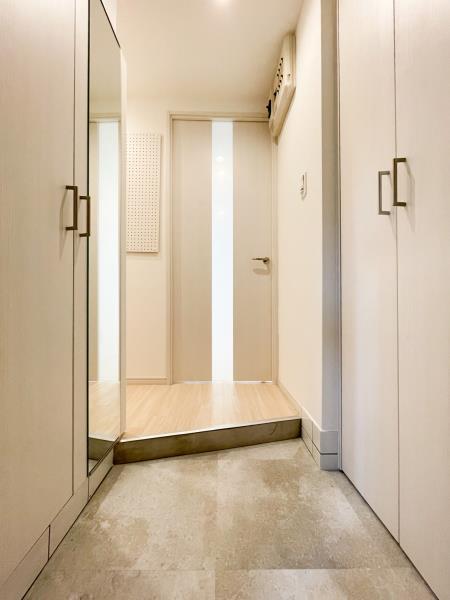 ＩＳＭ中野坂上3階 玄関