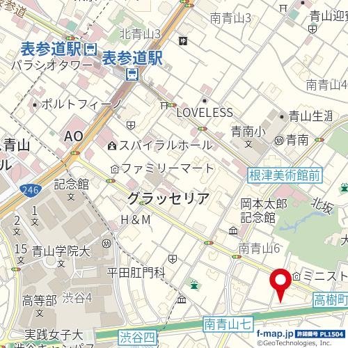 ラ ヴォーグ南青山4階 null