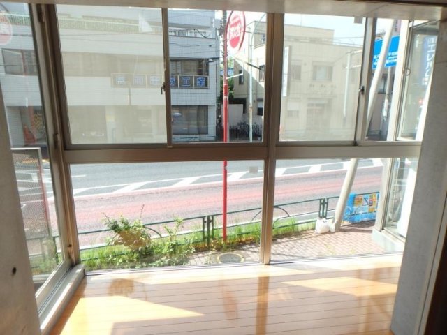 ｐｅｒｇｏｌａ1階 その他