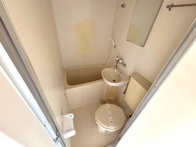 ニチエーイン国分寺201号室 お風呂