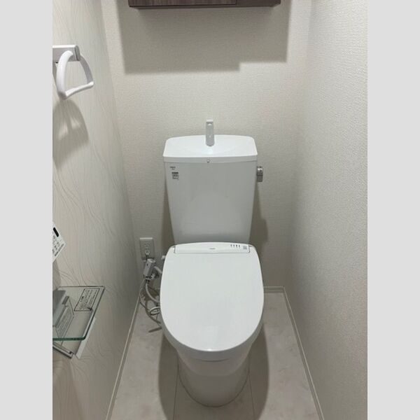 ノーブルラフィネ白幡305号室 温水洗浄暖房便座