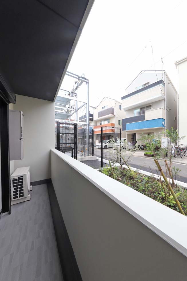 セジョリ横浜鶴見NORTH1階 内観