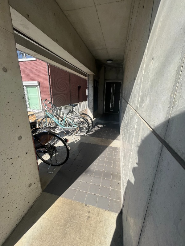 ジュネス南大沢4階 駐輪場あり♪