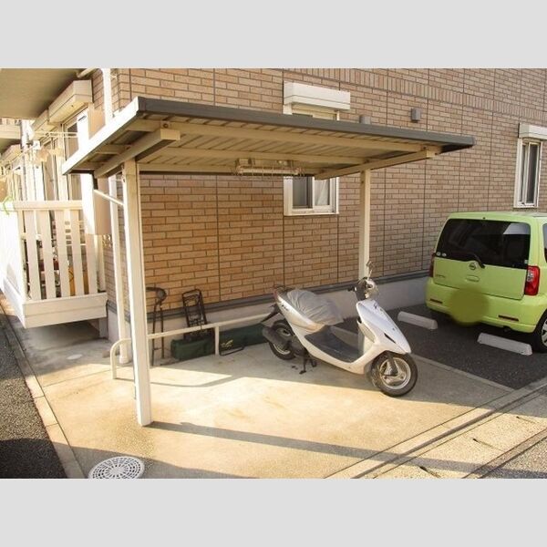 フィオーリ 駐輪場