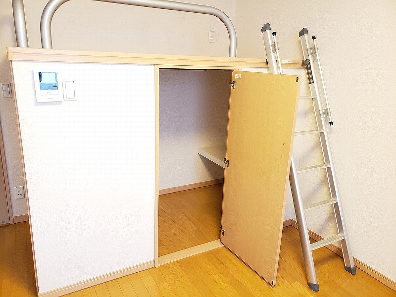 レオネクストケントコート104号室 内観