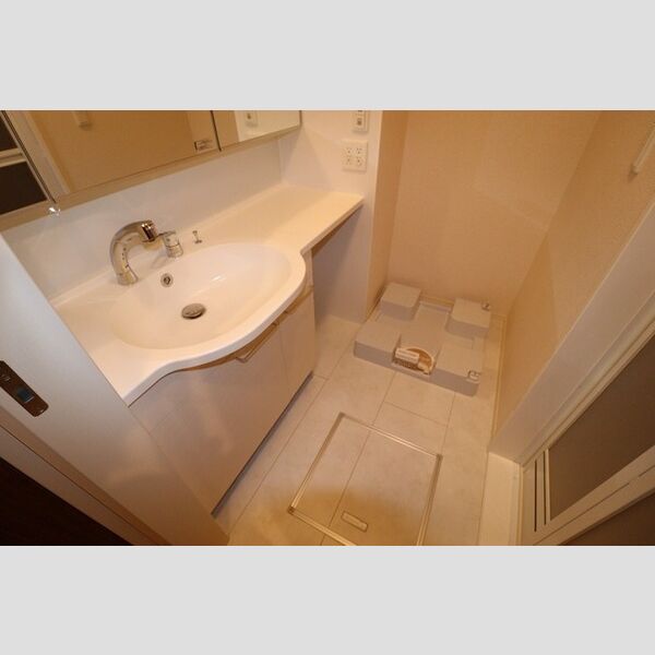 Fleuret[フルーレ] 洗面所　洗髪洗面化粧台あり