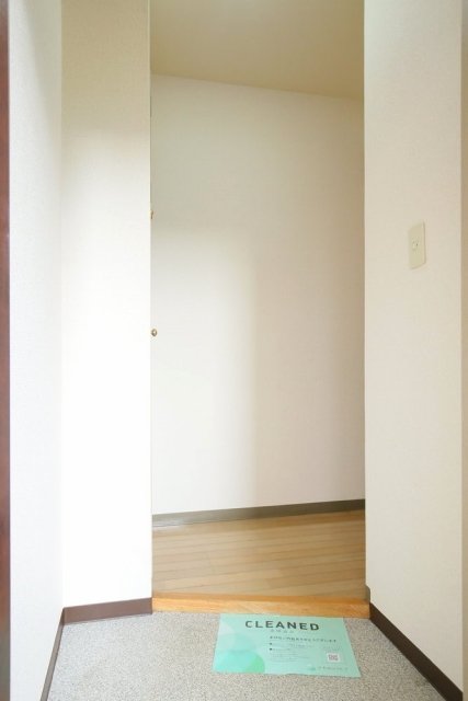 ステージファースト目白 玄関