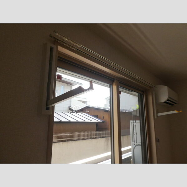 コンフォール103号室 室内物干し