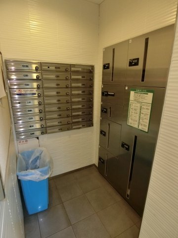 オークガーデン0902号室 集合ポスト、宅配ボックス