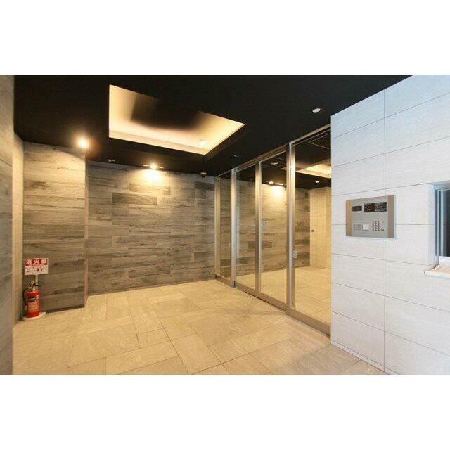 プレセダンヒルズ三ノ輪6階 エントランス